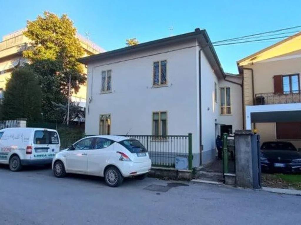 casa indipendente in vendita a Sansepolcro