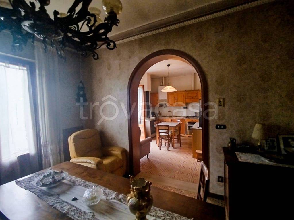casa indipendente in vendita a Sansepolcro