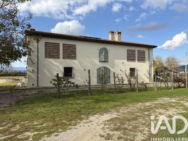 casa indipendente in vendita a Sansepolcro
