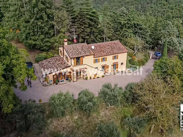 casa indipendente in vendita a Sansepolcro