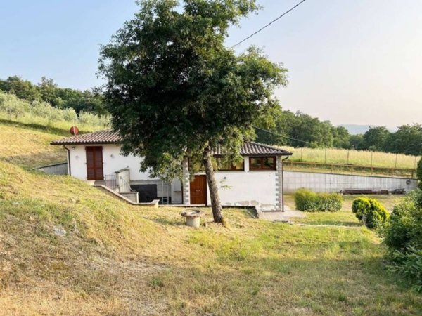 casa indipendente in vendita a Sansepolcro