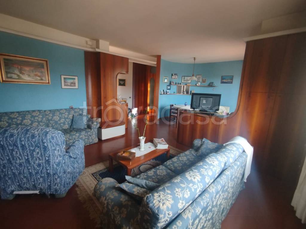 casa indipendente in vendita a Sansepolcro