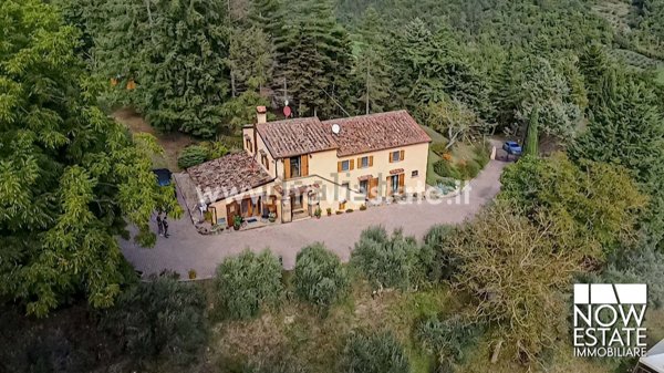 casa indipendente in vendita a Sansepolcro