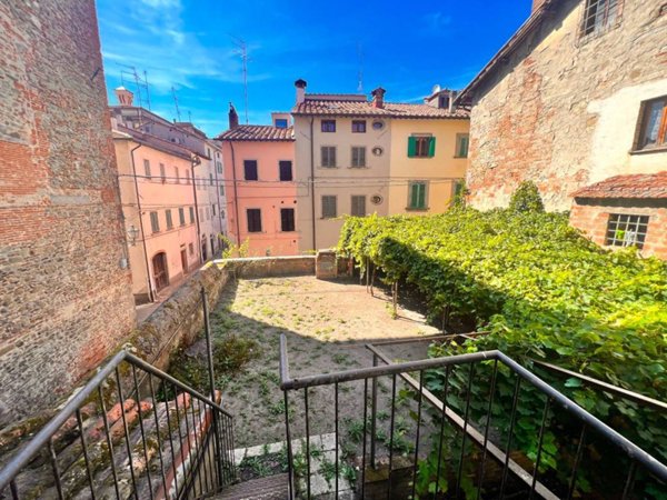 casa indipendente in vendita a Sansepolcro
