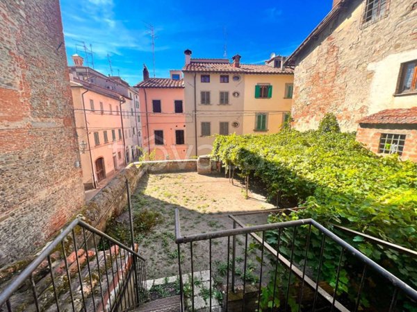 casa indipendente in vendita a Sansepolcro