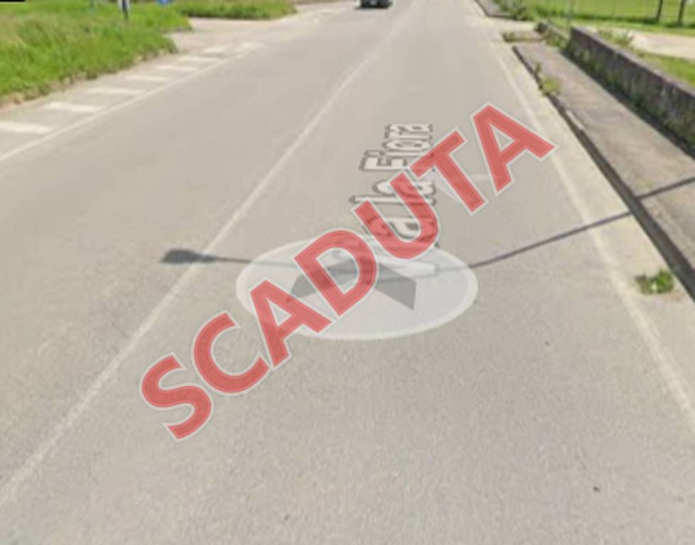 negozio in vendita a Sansepolcro in zona Santa Fiora