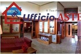 negozio in vendita a Sansepolcro in zona Montagna