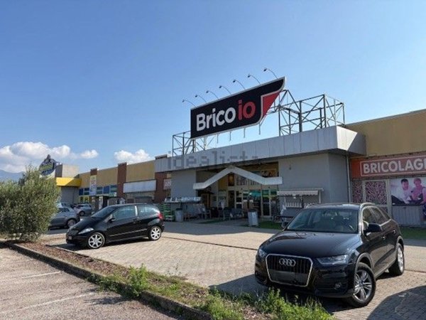 capannone in vendita a Sansepolcro