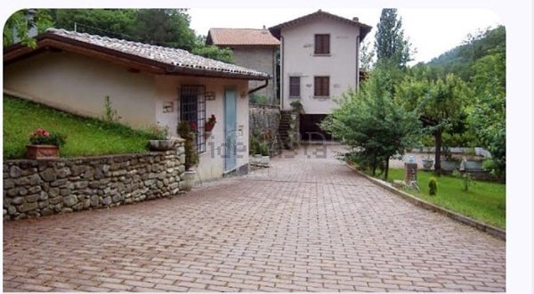 casa semindipendente in vendita a Sansepolcro