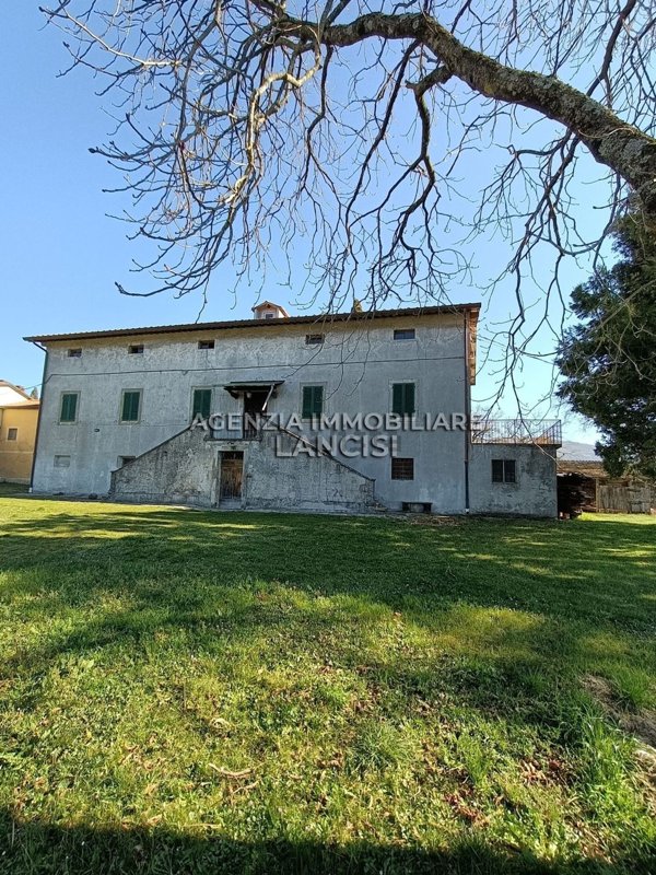 casa indipendente in vendita a Sansepolcro