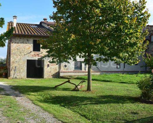 casa indipendente in vendita a Sansepolcro