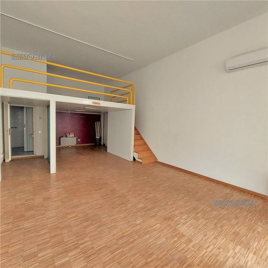 ufficio in vendita a Sansepolcro