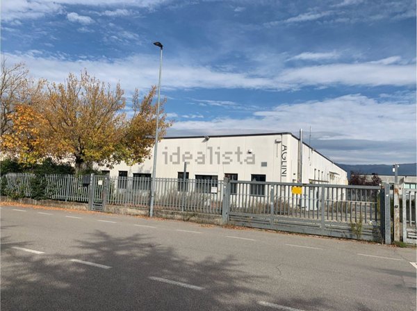 capannone in vendita a Sansepolcro in zona Santa Fiora