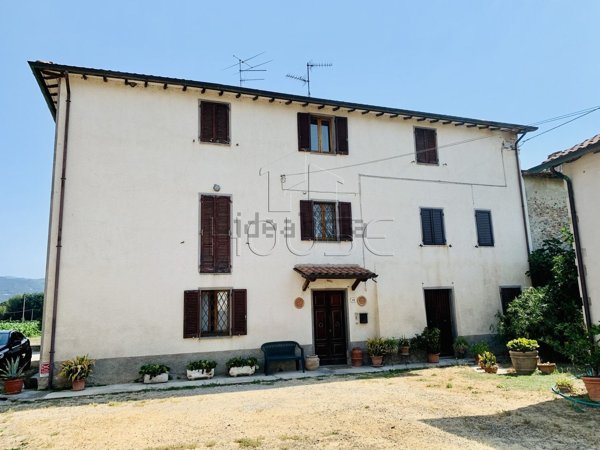 casa semindipendente in vendita a Sansepolcro in zona Gricignano