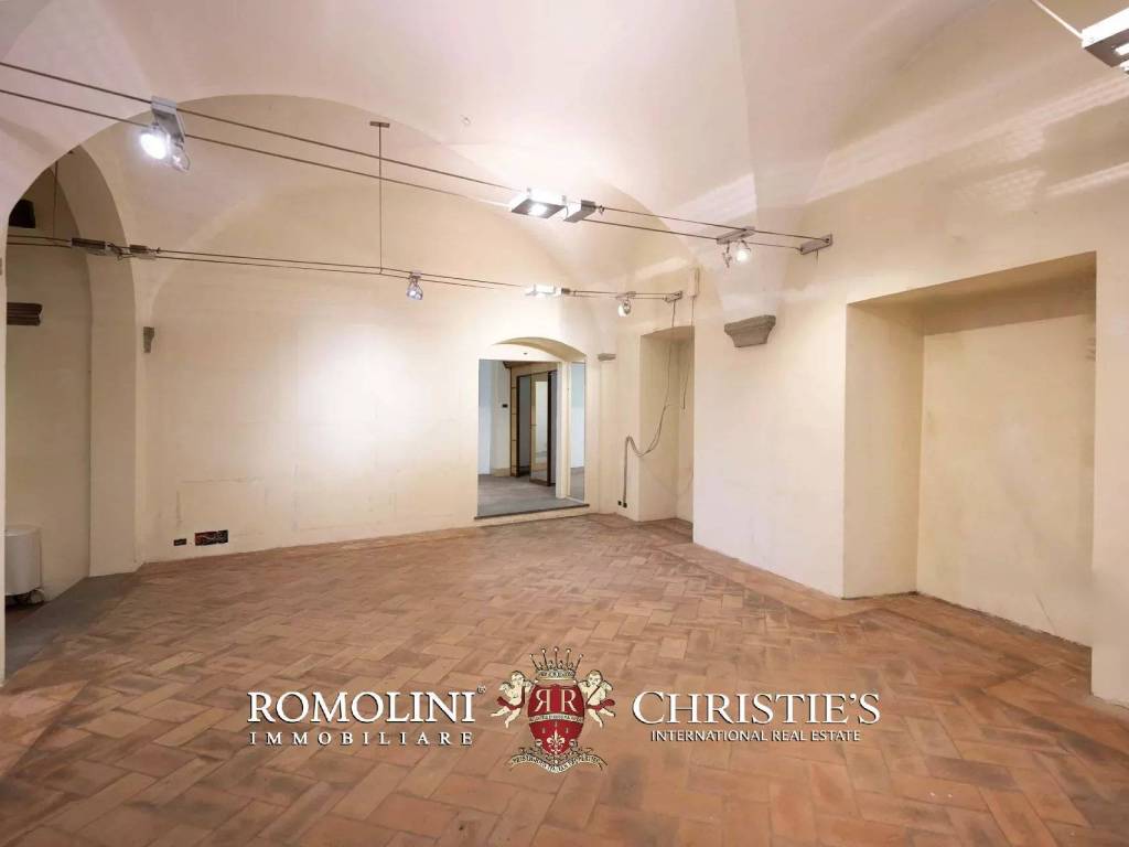 negozio in vendita a Sansepolcro