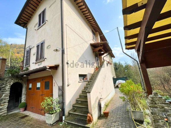 casa indipendente in vendita a Sansepolcro