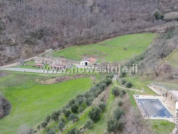 casa indipendente in vendita a Sansepolcro