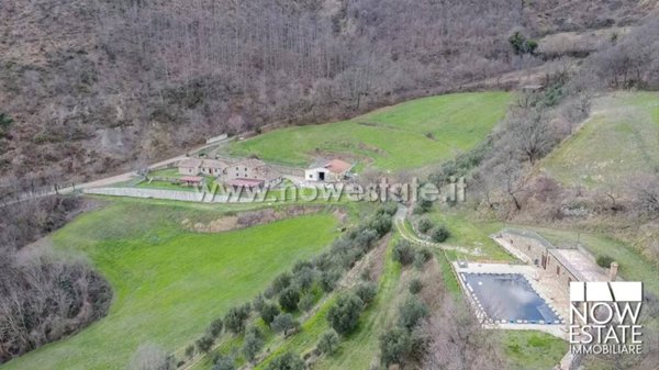 casa indipendente in vendita a Sansepolcro