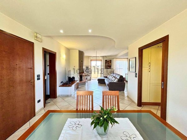 casa indipendente in vendita a Sansepolcro