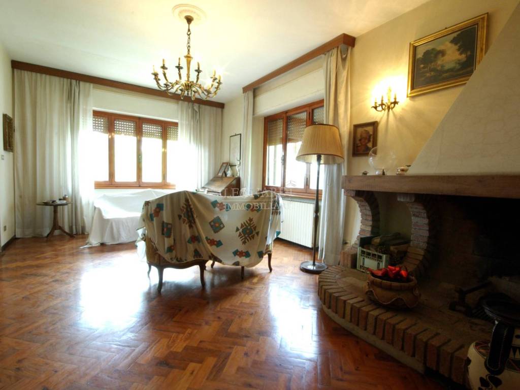 casa indipendente in vendita a Sansepolcro
