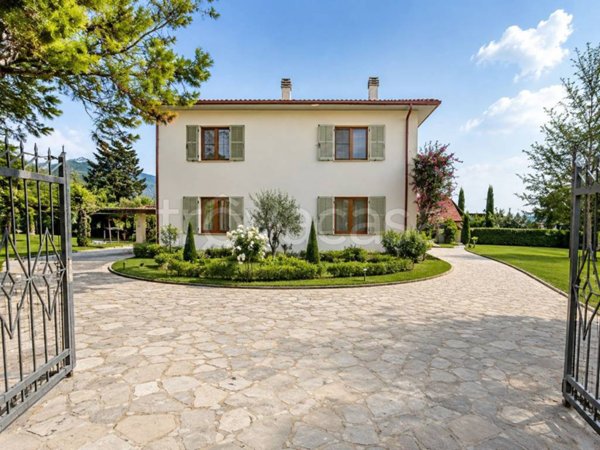 casa indipendente in vendita a Sansepolcro