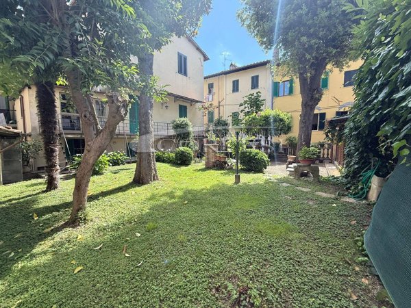 casa semindipendente in vendita a Sansepolcro
