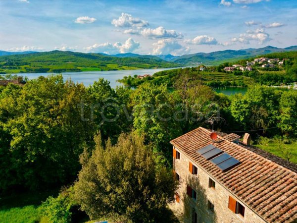 casa indipendente in vendita a Sansepolcro in zona Gragnano