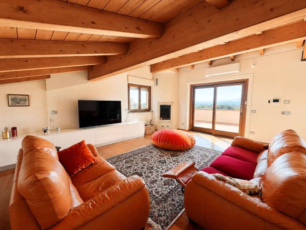 casa indipendente in vendita a Sansepolcro in zona Melello
