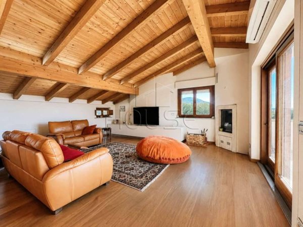 casa indipendente in vendita a Sansepolcro in zona Melello