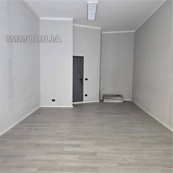 negozio in vendita a Sansepolcro