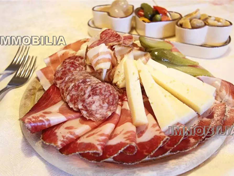 negozio in vendita a Sansepolcro