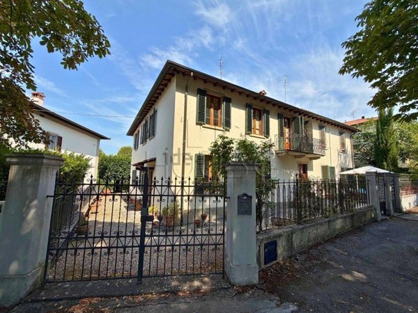 casa indipendente in vendita a Sansepolcro