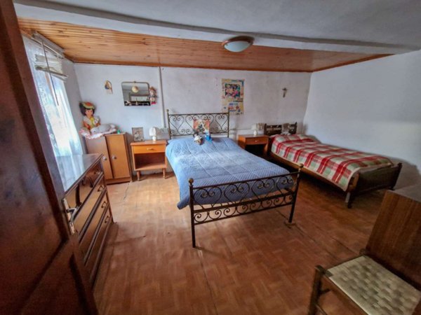 casa semindipendente in vendita a Sestino in zona Presciano