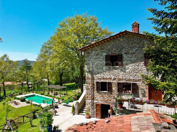 casa indipendente in vendita a Sestino in zona Casale