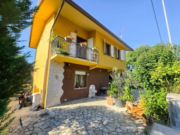 casa indipendente in vendita a Sestino in zona Monterone