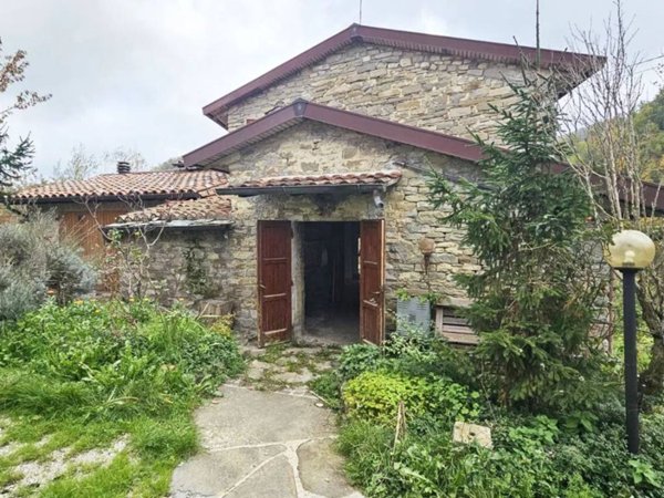 casa indipendente in vendita a Sestino in zona Casale