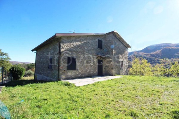 casa indipendente in vendita a Sestino