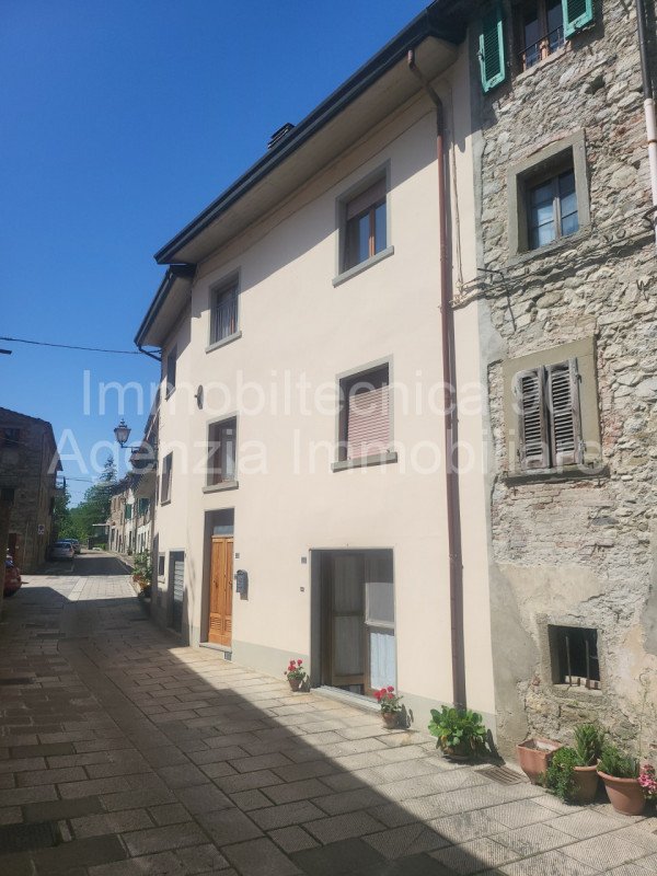 appartamento in vendita a Subbiano in zona Santa Mama