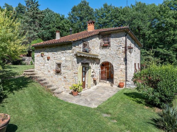 casa indipendente in vendita a Subbiano
