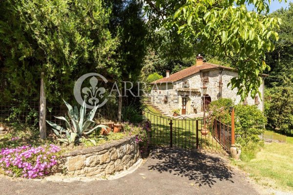 casa indipendente in vendita a Subbiano