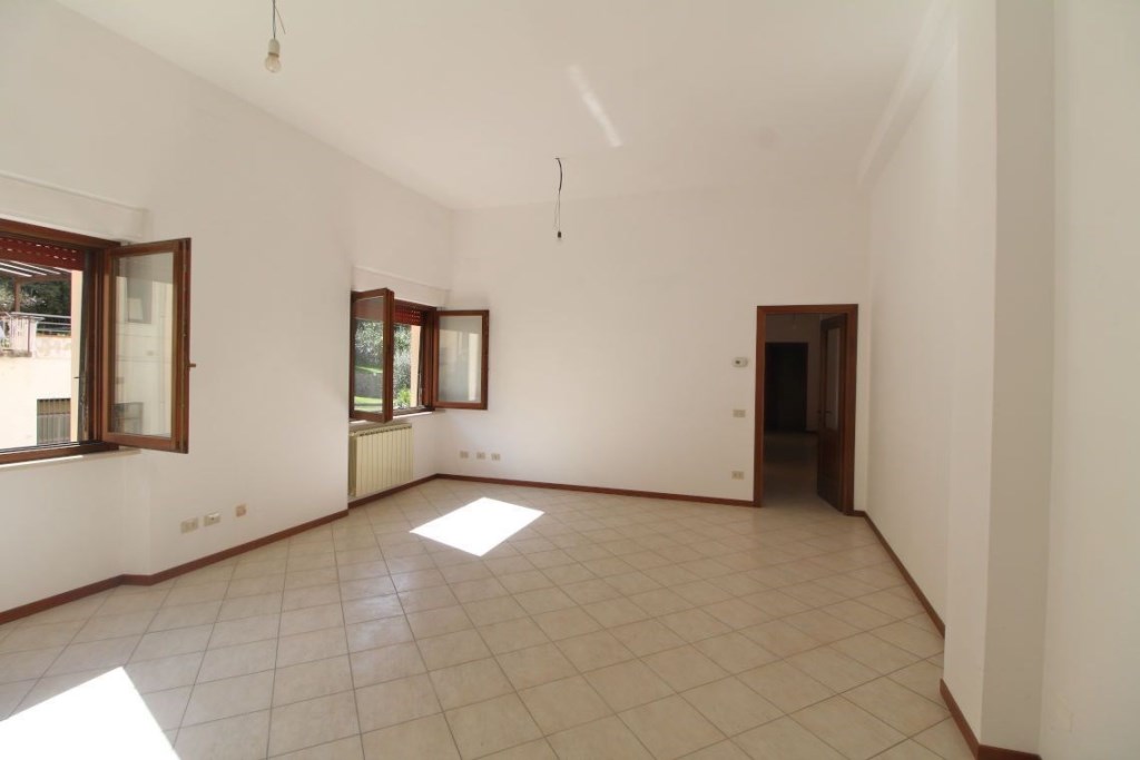 appartamento in vendita a Subbiano