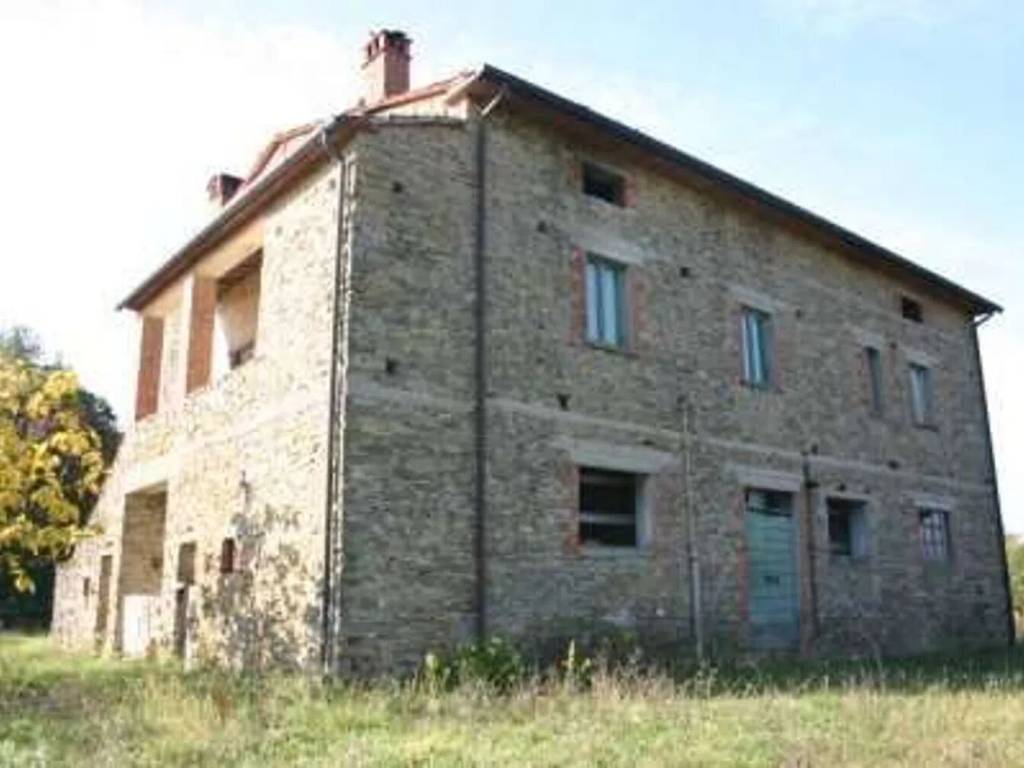 casa indipendente in vendita a Subbiano