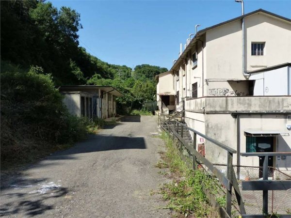 intera palazzina in vendita a Subbiano