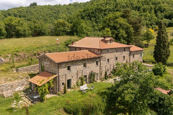 casa indipendente in vendita a Subbiano