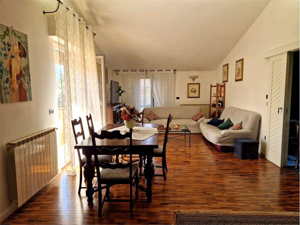 appartamento in vendita a Subbiano