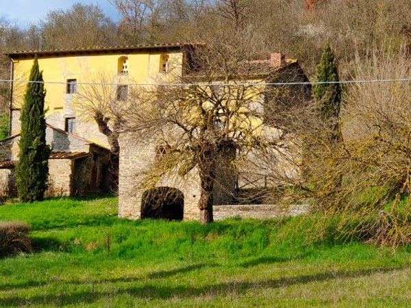 casa indipendente in vendita a Subbiano