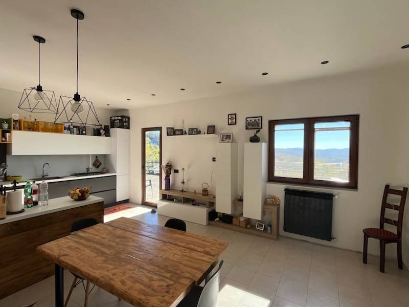 casa indipendente in vendita a Subbiano