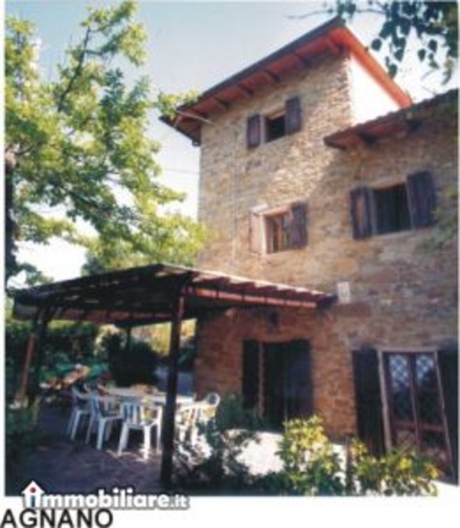 casa indipendente in vendita a Subbiano