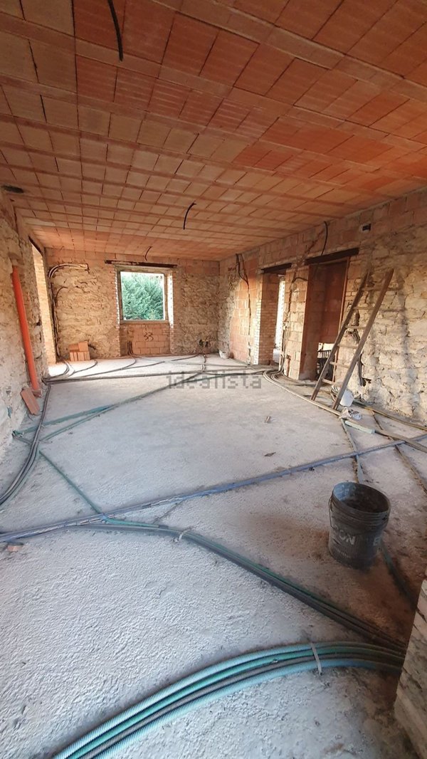 appartamento in vendita a Subbiano