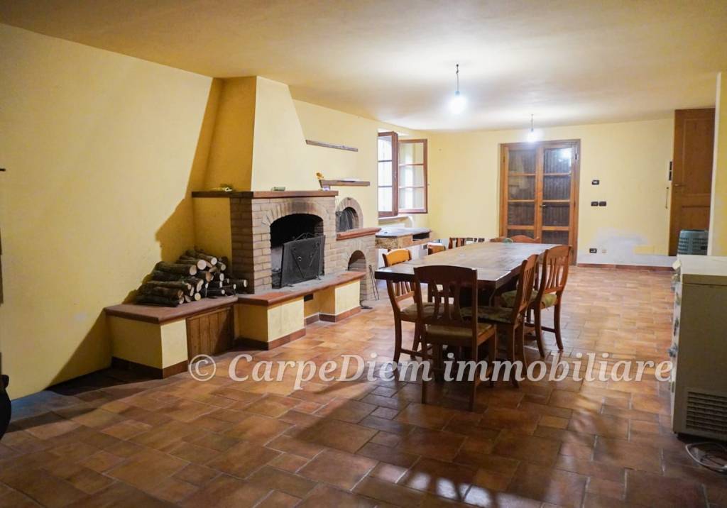 casa indipendente in vendita a Subbiano in zona Chiaveretto